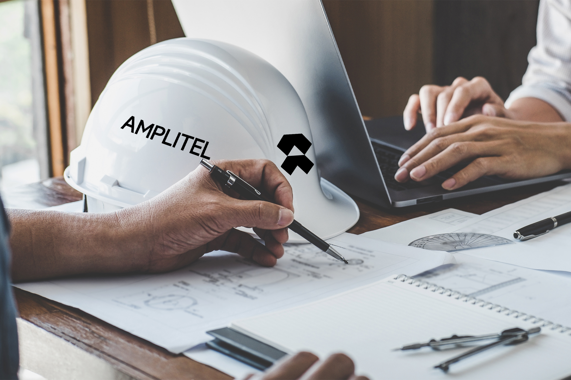 Amplitel hard hat